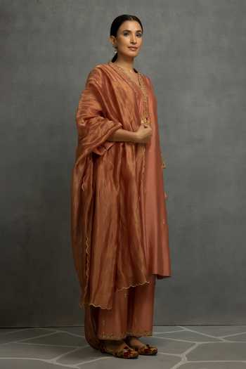 Kahani Lush Brown Chanderi Silk Sequins, Embroidery V-neck Kurta Pant Set at Aza Fashions Kahani Lush_Brown Chanderi Silk Sequins, Embroidery V-neck Kurta Pant Set _at_Aza_Fashions