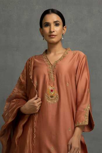 Buy Kahani Lush Brown Chanderi Silk Sequins, Embroidery V-neck Kurta Pant Set Buy_Kahani Lush_Brown Chanderi Silk Sequins, Embroidery V-neck Kurta Pant Set