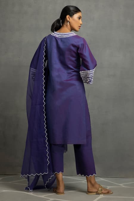 Shop Kahani Lush Purple Chanderi Silk Mirrors, Embroidery Split V-neck Kurta Pant Set at Aza Fashions Shop_Kahani Lush_Purple Chanderi Silk Mirrors, Embroidery Split V-neck Kurta Pant Set _at_Aza_Fashions