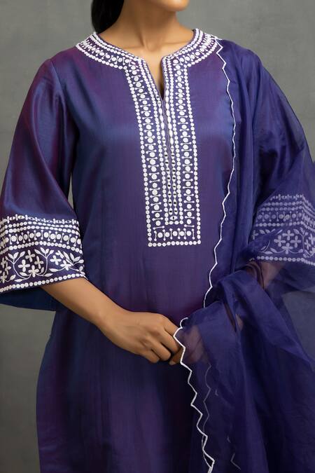 Buy Kahani Lush Purple Chanderi Silk Mirrors, Embroidery Split V-neck Kurta Pant Set Online at Aza Fashions Buy_Kahani Lush_Purple Chanderi Silk Mirrors, Embroidery Split V-neck Kurta Pant Set _Online_at_Aza_Fashions