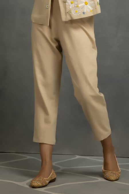 Buy_Kahani Lush_Beige Cotton Beads 3d Floral Embroidered Blazer And Pant Set _Online_at_Aza_Fashions