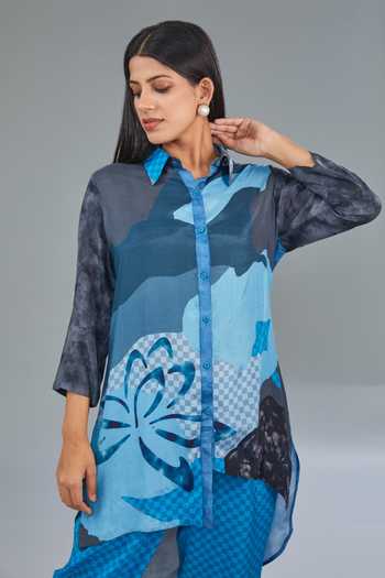 Kahani Lush_Blue Cotton, Silk Collared Geometric Print Shirt Kurta And Pant Set _Online_at_Aza_Fashions