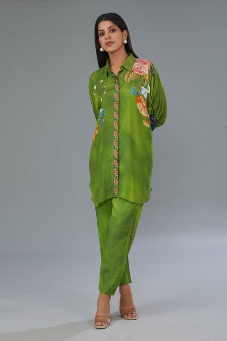 Shop_Kahani Lush_Green Cotton, Silk Embroidery Collared Botanical Print Shirt Kurta And Pant Set _Online_at_Aza_Fashions