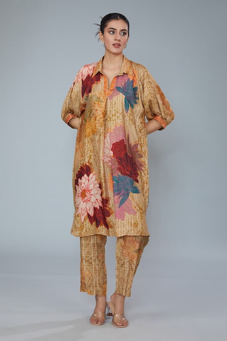 Kahani Lush Bouquet Print Shirt Kurta & Pant Set 