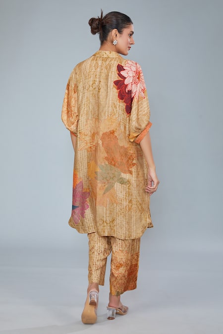 Kahani Lush Bouquet Print Shirt Kurta & Pant Set 