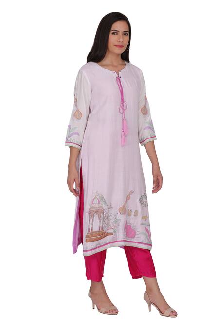 Shop_Kahani Lush_White Silk, Cotton Embroidery Round Neck Palace Instrument Kurta And Pant Set _Online_at_Aza_Fashions
