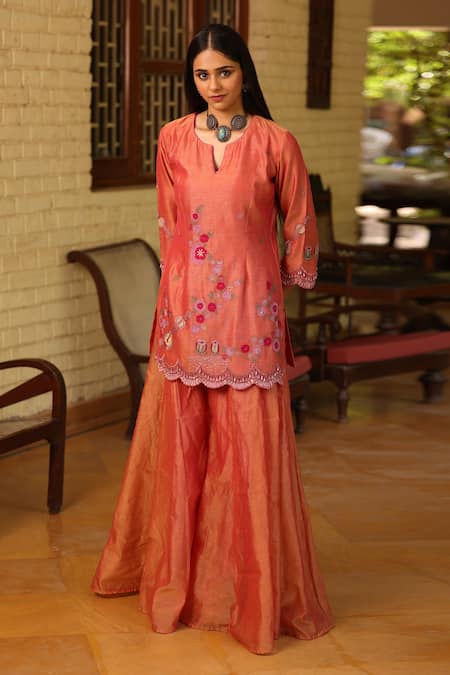 Kahani Lush_Orange Chanderi Silk Sequins, Embroidery Dual Tone Short Kurta And Sharara Set _Online_at_Aza_Fashions