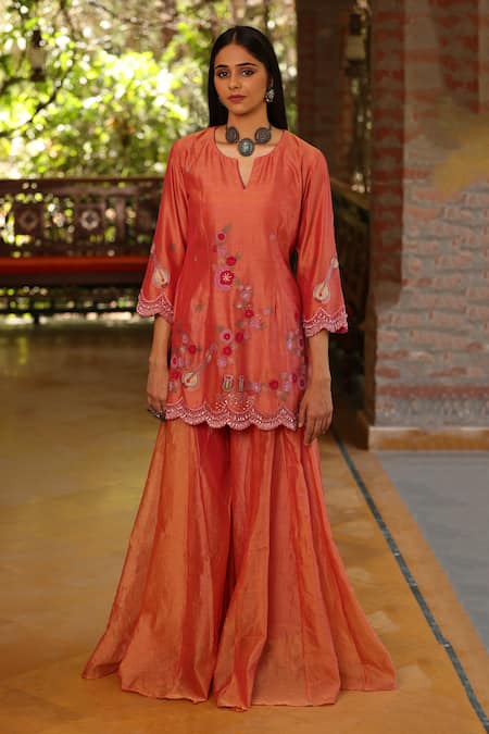 Buy_Kahani Lush_Orange Chanderi Silk Sequins, Embroidery Dual Tone Short Kurta And Sharara Set _Online_at_Aza_Fashions
