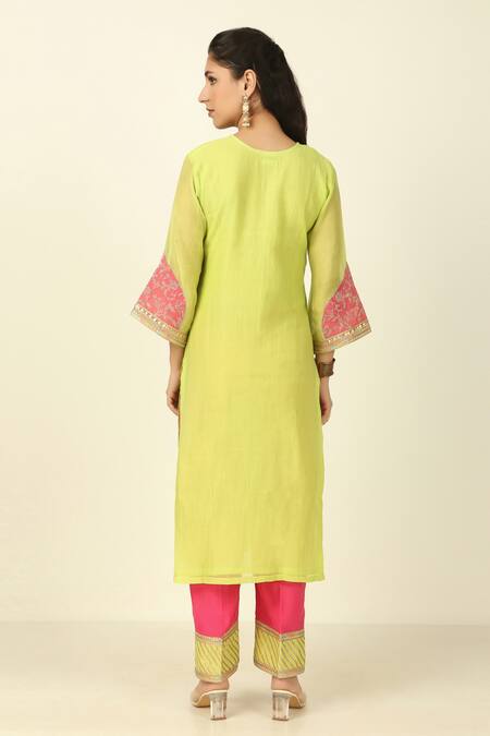 Shop_Tashee_Green Chanderi, Cotton Embroidery, Lace V-neck Kurta Pant Set _at_Aza_Fashions