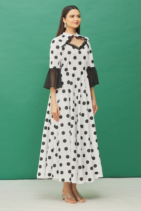 Heart Polka Dot Wrap Dress in Cream by Voodoo Vixen – Modern Millie