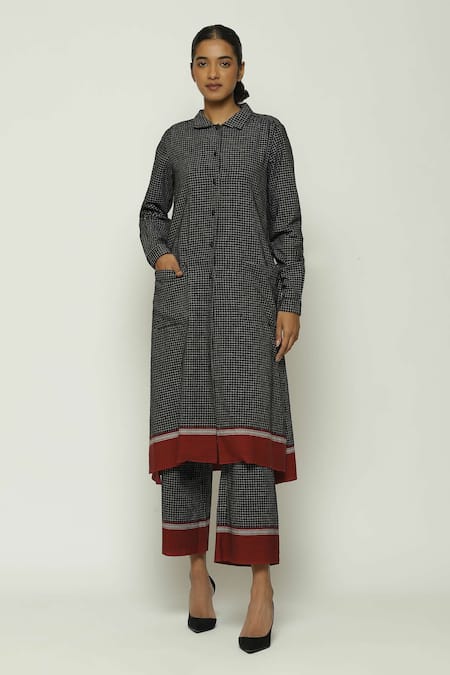 Abraham & Thakore Checkered Pattern Shirt Kurta 