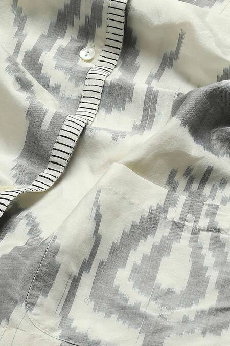 Buy Abraham And Thakore Grey Silk, Cotton V-neck Ikat Ottoman Tulip Top Buy_Abraham And Thakore_Grey Silk, Cotton V-neck Ikat Ottoman Tulip Top