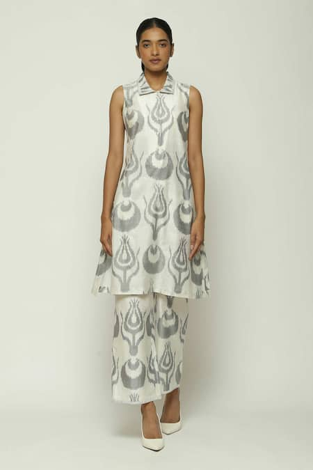 ABRAHAM AND THAKORE Grey Silk Collared Ikat Ottoman Tulip Dress 