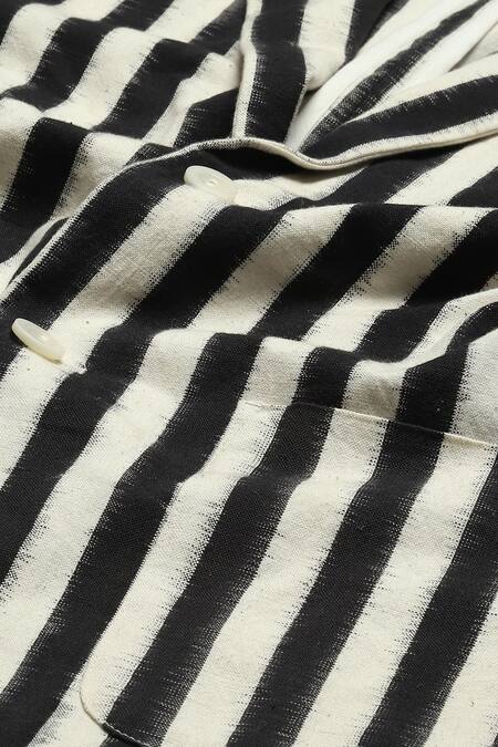 Buy Abraham And Thakore Black Cotton Double Ikat Striped Jacket Online at Aza Fashions Buy_Abraham And Thakore_Black Cotton Double Ikat Striped Jacket_Online_at_Aza_Fashions