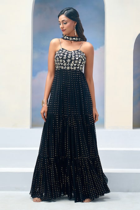 Buy_Silky Bindra X AZA_Black Georgette Embroidery Sweetheart Neck Anarkali Set With Dupatta 