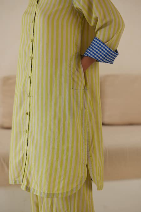 Buy Surmaye Green Handloom Cotton, Silk, Endless Laughter Stripe Woven Kurta And Pant Set Online at Aza Fashions Buy_Surmaye_Green Handloom Cotton, Silk, Endless Laughter Stripe Woven Kurta And Pant Set _Online_at_Aza_Fashions