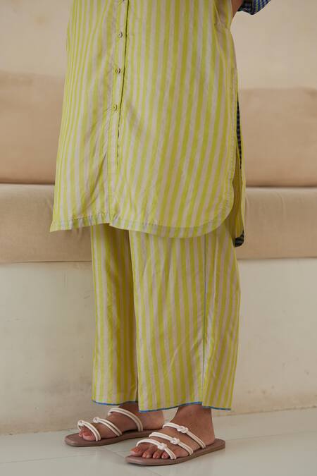 Shop Surmaye Green Handloom Cotton, Silk, Endless Laughter Stripe Woven Kurta And Pant Set Online at Aza Fashions Shop_Surmaye_Green Handloom Cotton, Silk, Endless Laughter Stripe Woven Kurta And Pant Set _Online_at_Aza_Fashions