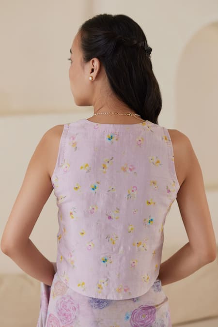 Surmaye Pink Handloom Cotton Embroidery Sisterhood Sonnet Floral Pattern Blouse Online at Aza Fashions Surmaye_Pink Handloom Cotton Embroidery Sisterhood Sonnet Floral Pattern Blouse _Online_at_Aza_Fashions