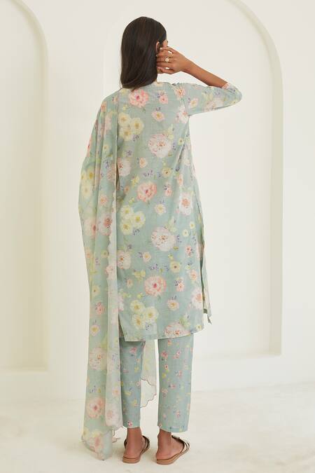 Surmaye Green Handloom Cotton Embroidery V-neck Bliss Printed Kurta And Pant Set Online at Aza Fashions Surmaye_Green Handloom Cotton Embroidery V-neck Bliss Printed Kurta And Pant Set _Online_at_Aza_Fashions