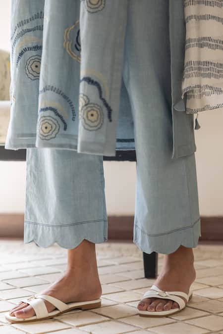 Shop Vaayu Blue Muslin, Cotton Cut Work, Tassels Round Floral Thread Embroidered Kurta Set Online at Aza Fashions Shop_Vaayu_Blue Muslin, Cotton Cut Work, Tassels Round Floral Thread Embroidered Kurta Set _Online_at_Aza_Fashions