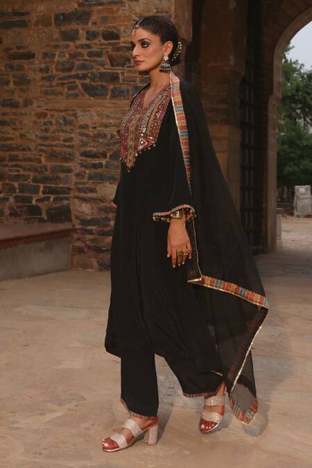 Buy_Bairaas_Black Crepe, Organza, Cotton Mastani Embellished Straight Kurta Palazzo Set
