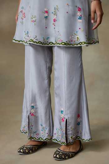 Buy SHASHA GABA Grey Organza, Chanderi , Resham Strappy Kurta With Pant Online at Aza Fashions Buy_SHASHA GABA_Grey Organza, Chanderi , Resham Strappy Kurta With Pant _Online_at_Aza_Fashions