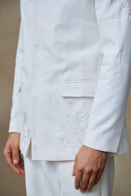 Buy SHASHA GABA White Silk Pearls, Zari Stripe Pattern Bandhgala Online at Aza Fashions Buy_SHASHA GABA_White Silk Pearls, Zari Stripe Pattern Bandhgala _Online_at_Aza_Fashions