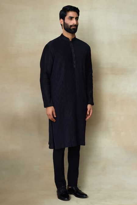 SHASHA GABA Black Silk Chevron Pintuck Kurta at Aza Fashions SHASHA GABA_Black Silk Chevron Pintuck Kurta _at_Aza_Fashions