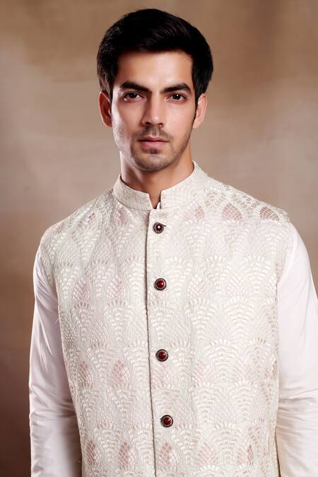 SHASHA GABA Green Silk Embroidery Mint Persian Fleur Bundi Online at Aza Fashions SHASHA GABA_Green Silk Embroidery Mint Persian Fleur Bundi _Online_at_Aza_Fashions