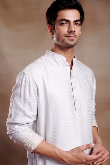 SHASHA GABA_Blue Silk Embroidery, Zari Phool Jaal Resham Thread Work Kurta _Online_at_Aza_Fashions