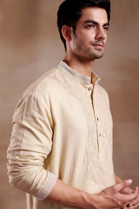 SHASHA GABA_Beige Silk Diamonds Mystic Fleur Dori Embroidered Kurta _Online_at_Aza_Fashions