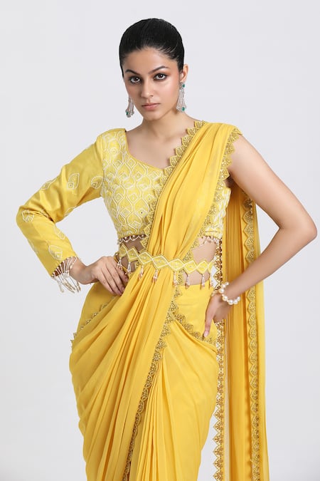 Nitisha Kashyap Official_Yellow Silk, Organza, Georgette Mirrorwork Cut-out Border Pre-draped Saree Set _Online_at_Aza_Fashions