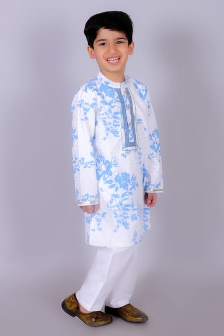 LIL DRAMA_Blue Cotton Mirrors Floral Print Embroidered Kurta And Pant Set _Online_at_Aza_Fashions