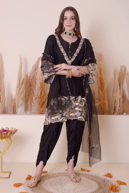 Surabhi Arya_Black Modal, Silk, Organza Sequins, Embroidery Open Floral Cutwork Kurta Set _Online_at_Aza_Fashions
