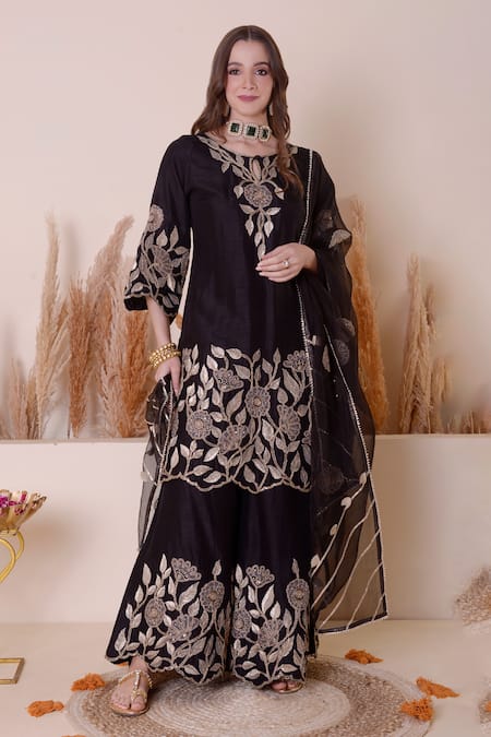 Surabhi Arya Black Bamberg Silk Embroidered Zari Floral And Gota Kurta Sharara Set 