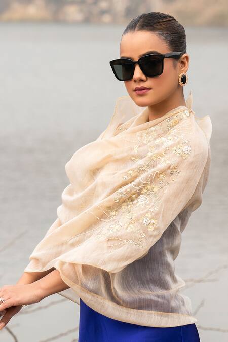 Buy Modarta Beige Resham Floral Embroidered Stole Online at Aza Fashions Buy_Modarta_Beige Resham Floral Embroidered Stole _Online_at_Aza_Fashions
