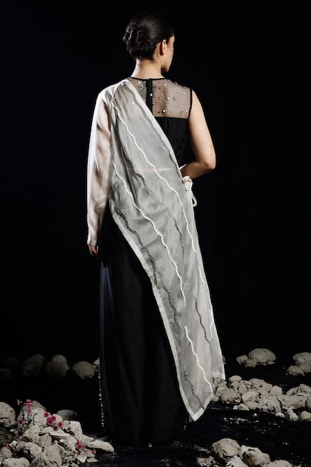 Eclat By Prerika Jalan Splice One Side Embellished Draped Sash Pant Set 