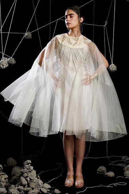 Buy_Eclat By Prerika Jalan_Ivory Organza, Muslin, Silk Pearls, Noose Fringe Embellished Cape With Dress _Online_at_Aza_Fashions
