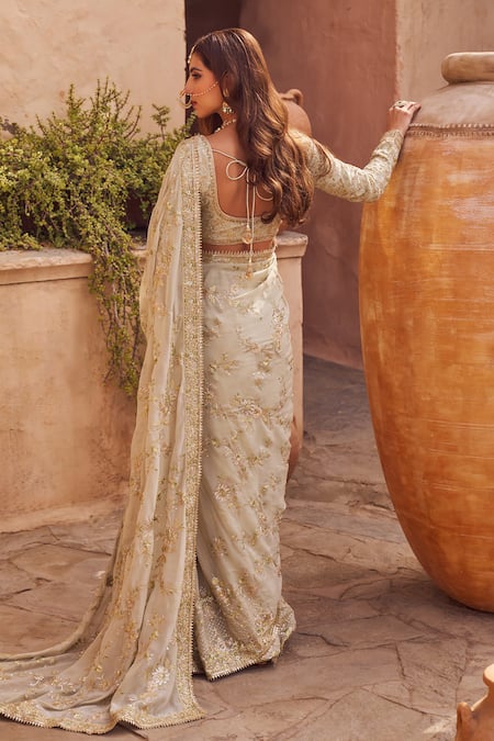 Lashkaraa Floral Vine Embroidered Pre-Draped Saree 