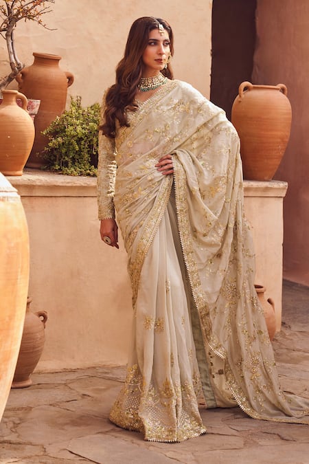 Buy_Lashkaraa_Green Georgette Sequins, Stones, Zari Floral Vine Embroidered Pre-draped Saree _Online_at_Aza_Fashions