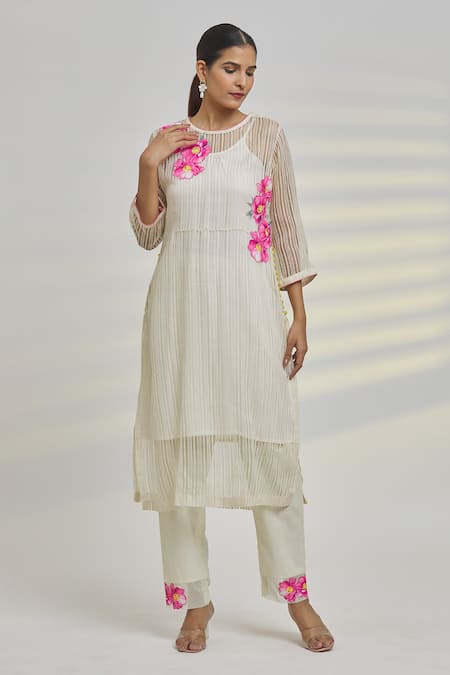 Rajat & Shraddha Floral Applique Work Striped Kurta & Pant Set 