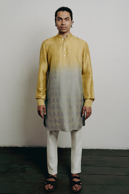 Krishna Mehta Shaded Bandhani Print Short Kurta & Pant Set 