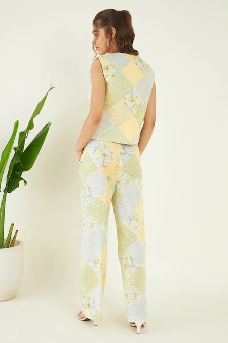 Shop Bohobi Multi Color Linen Embroidery Luana Printed Gilet With Pant at Aza Fashions Shop_Bohobi_Multi Color Linen Embroidery Luana Printed Gilet With Pant _at_Aza_Fashions