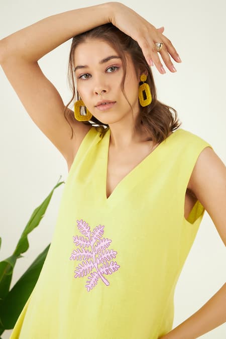 Buy Bohobi Yellow Linen Embroidery V-neck Sundowner Patchwork Dress Online at Aza Fashions Buy_Bohobi_Yellow Linen Embroidery V-neck Sundowner Patchwork Dress _Online_at_Aza_Fashions