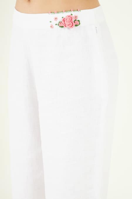 Bohobi White Linen Embroidery Collared, V-neck Knotted Crop Shirt With Flared Pant Online at Aza Fashions Bohobi_White Linen Embroidery Collared, V-neck Knotted Crop Shirt With Flared Pant _Online_at_Aza_Fashions