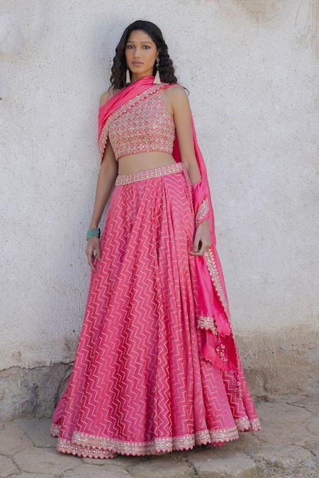 Shop Punit Balana Pink Chanderi Silk Zari, Embroidery Round Neck Banarasi Printed Lehenga Set at Aza Fashions Shop_Punit Balana_Pink Chanderi Silk Zari, Embroidery Round Neck Banarasi Printed Lehenga Set _at_Aza_Fashions