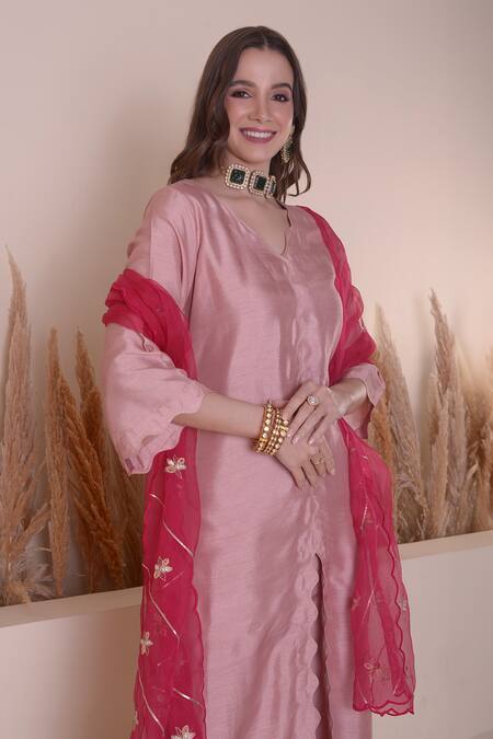 Surabhi Arya_Pink Bamboo, Organza Embroidery, Zari Scallop Cutwork Straight Kurta Pant Set _at_Aza_Fashions