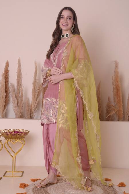 Surabhi Arya_Pink Bamboo, Organza Zari, Embroidery V-neck Placement Kurta Dhoti Pant Set _at_Aza_Fashions