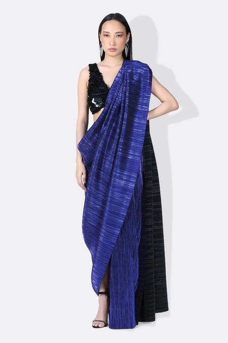 431-88 By Shweta Kapur_Blue Pri Textured Pre-draped Saree_Online_at_Aza_Fashions