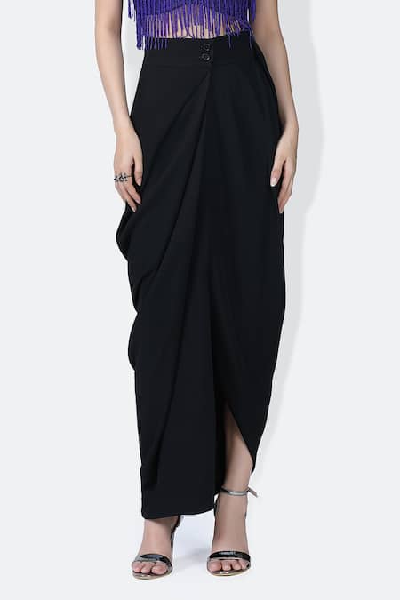 431-88 By Shweta Kapur_Black Japanese Crepe Solid Draped Lungi Skirt_Online_at_Aza_Fashions